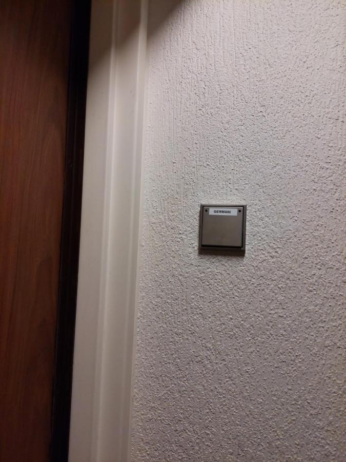 Appartement Beaugrenelle: Charmante Résidence Paris