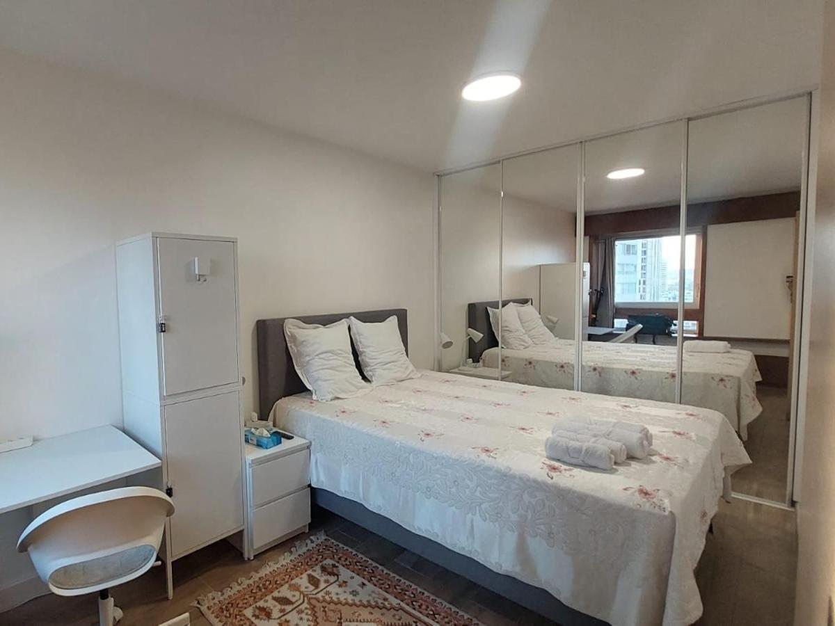Appartement Beaugrenelle: Charmante Résidence Paris